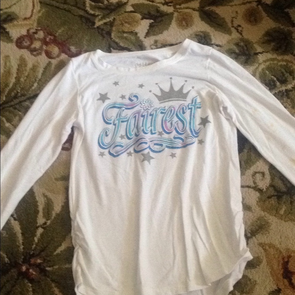 Hanes white shirt